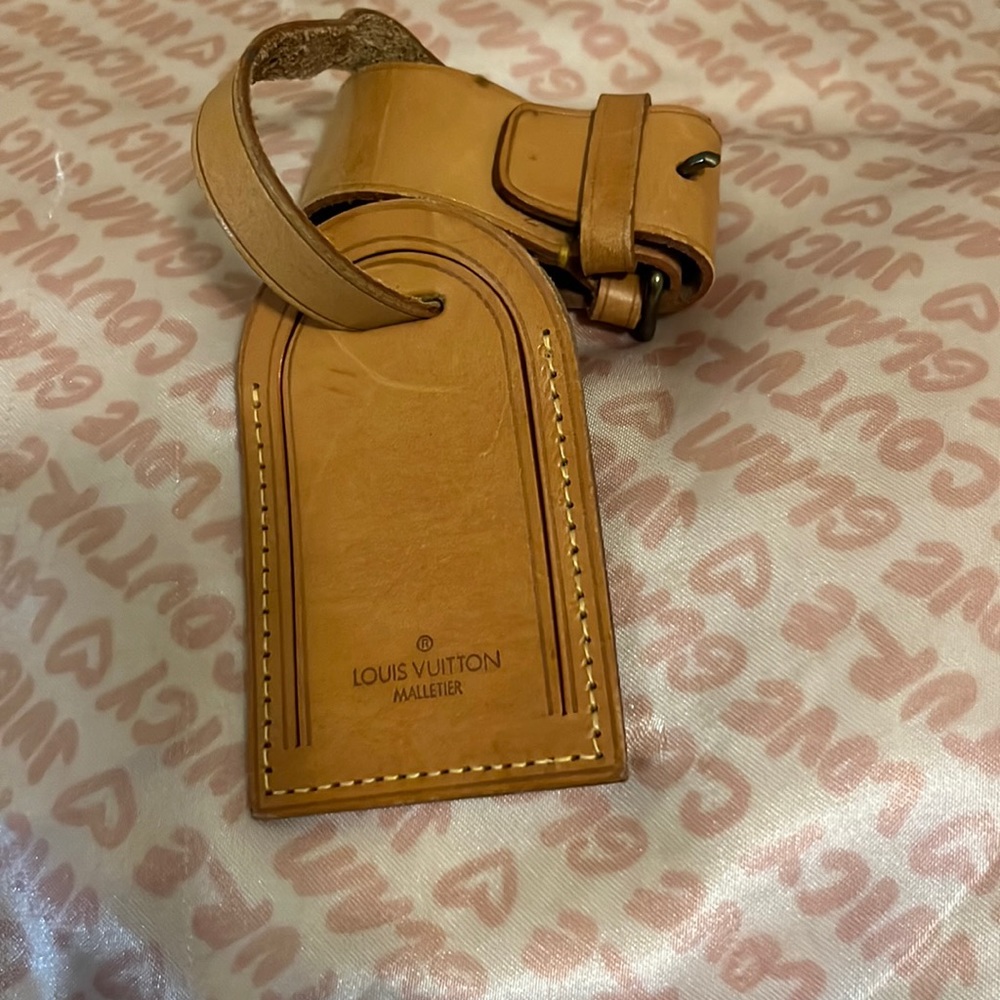 Louis Vuitton luggage tag